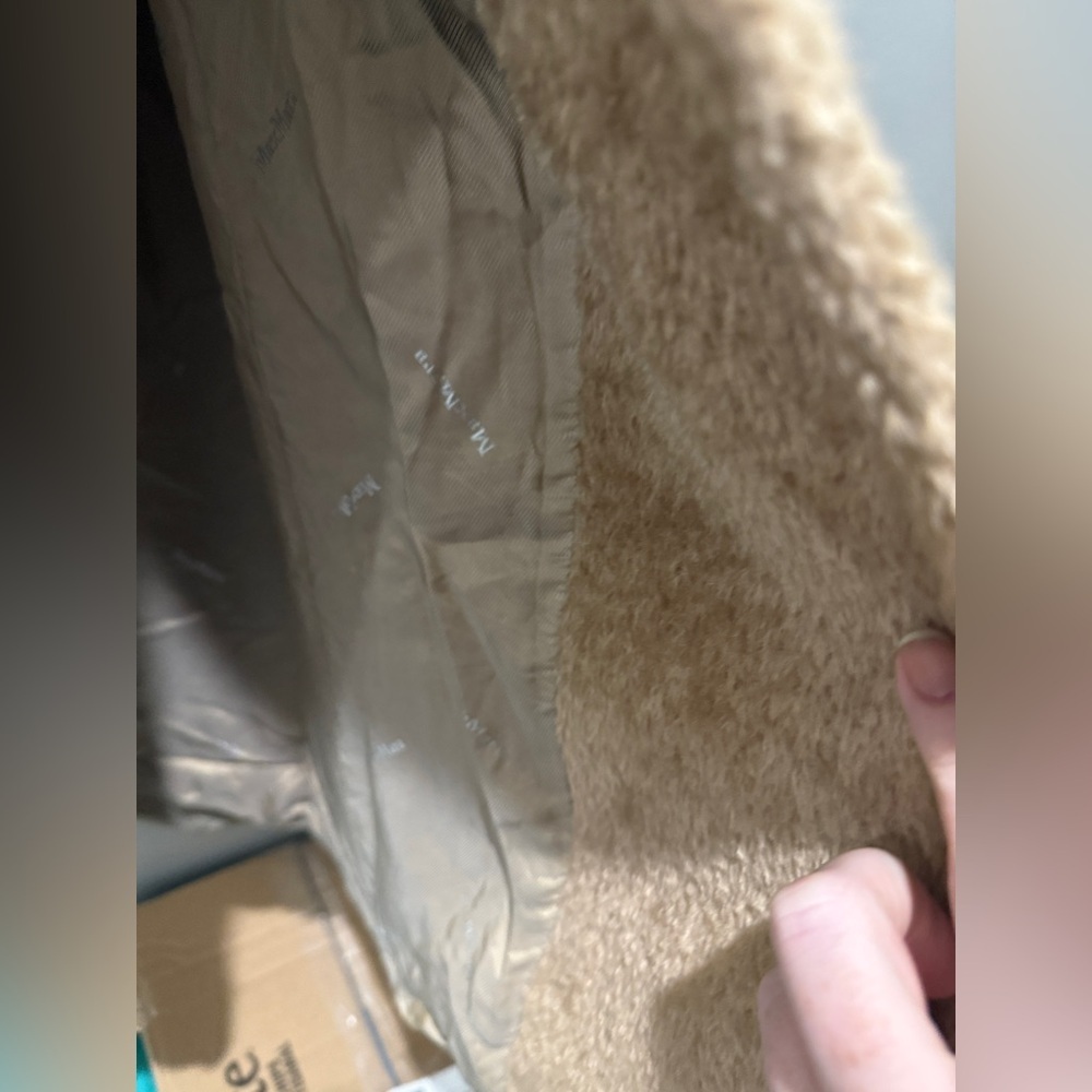 MaxMara Elian, Wool, Cashmere Teddy Blend Coat - Picture 5 of 15